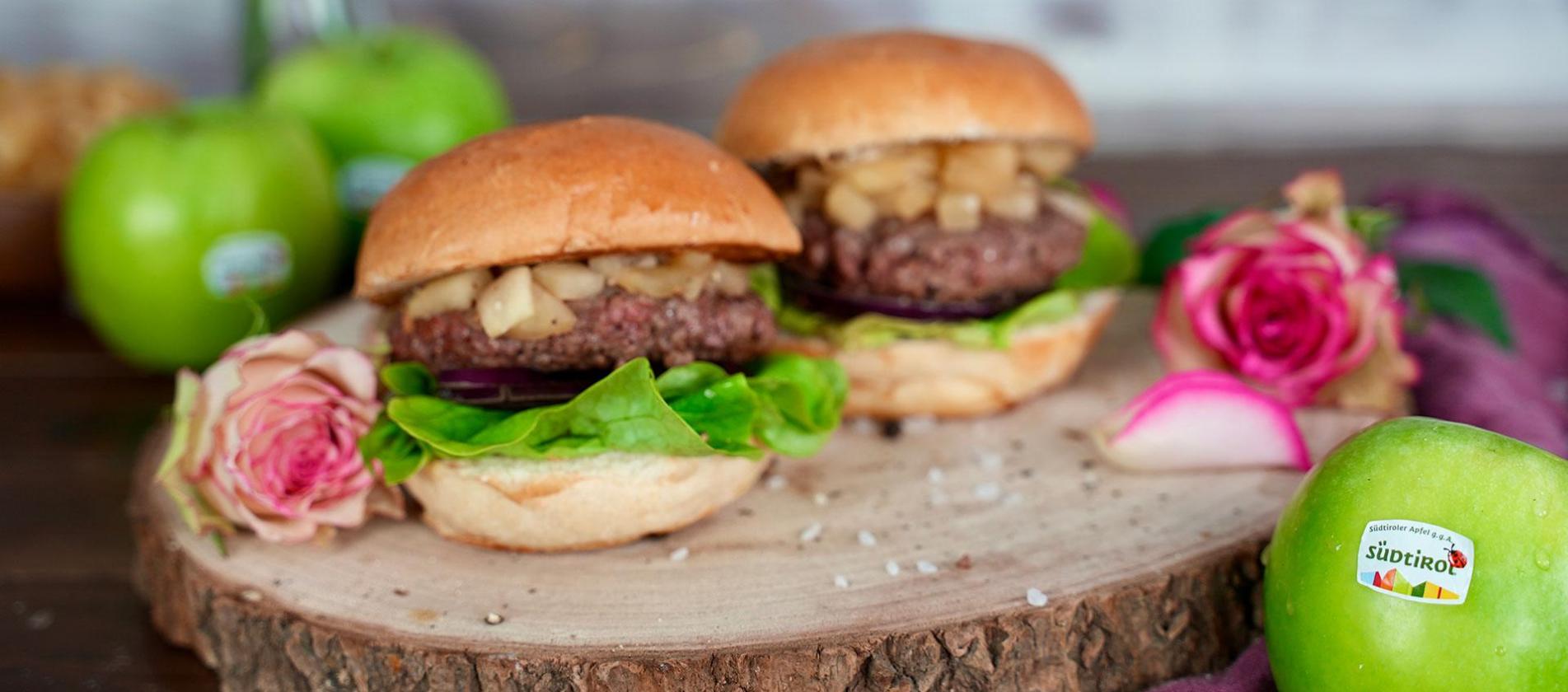 Buger mit Apfel