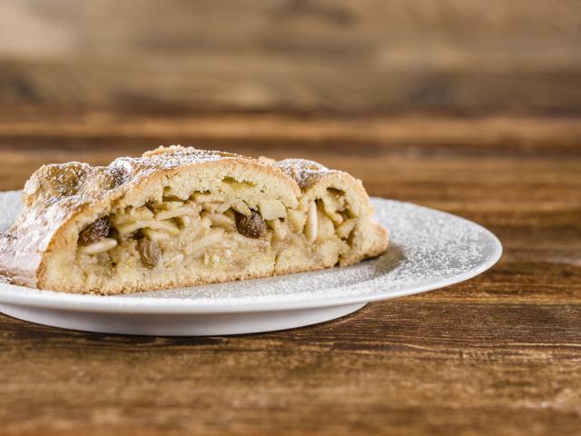 Apfelstrudel mit Mürbteig